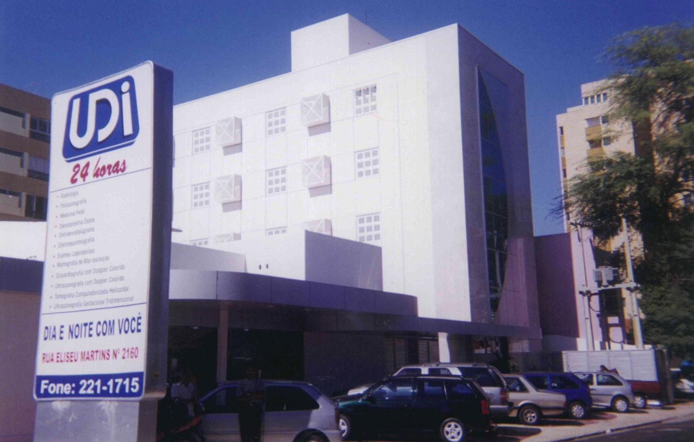 Prédio da UDI em 1998, cinco anos após a fundação